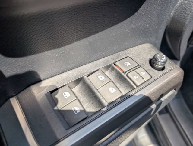 Used 2019 Toyota Tacoma TRD Sport w/ Technology Package AWD/4WD image 16