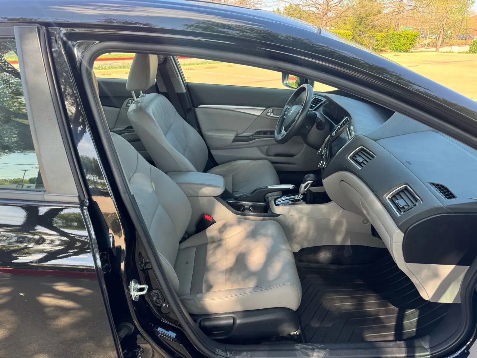 Used 2015 Honda Civic EX-L image 12