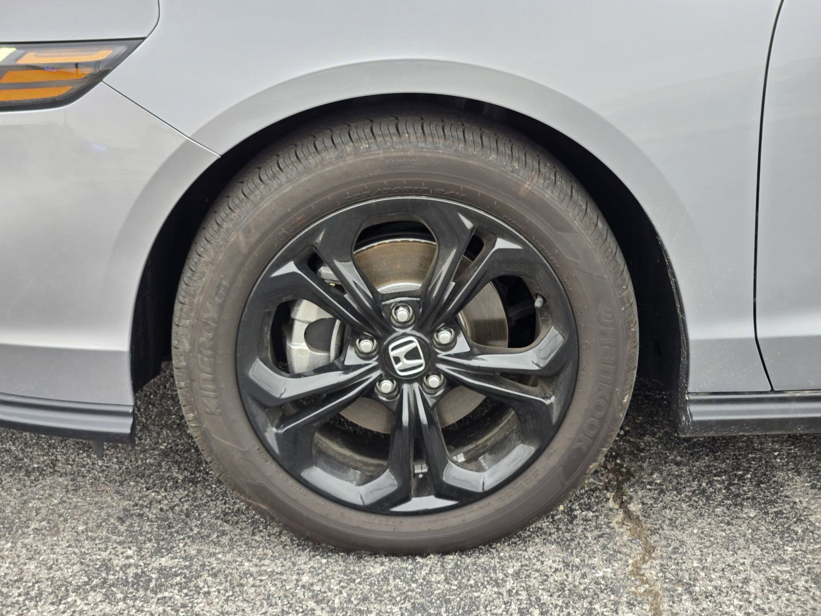 New 2025 Honda Accord SE image 13