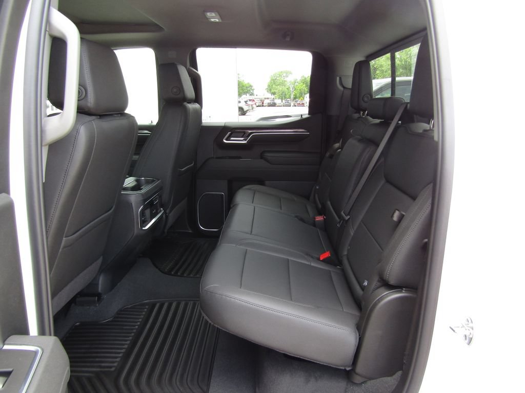 New 2026 Chevrolet Silverado 1500 LTZ w/ LTZ Premium Package AWD/4WD image 38