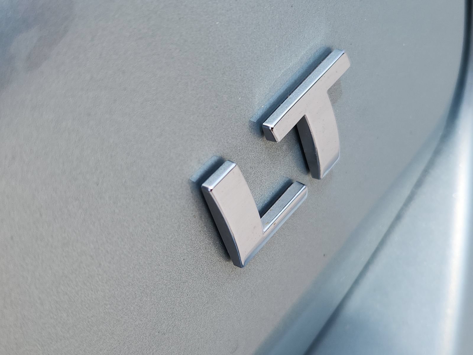 Used 2022 Chevrolet Equinox LT FWD image 14