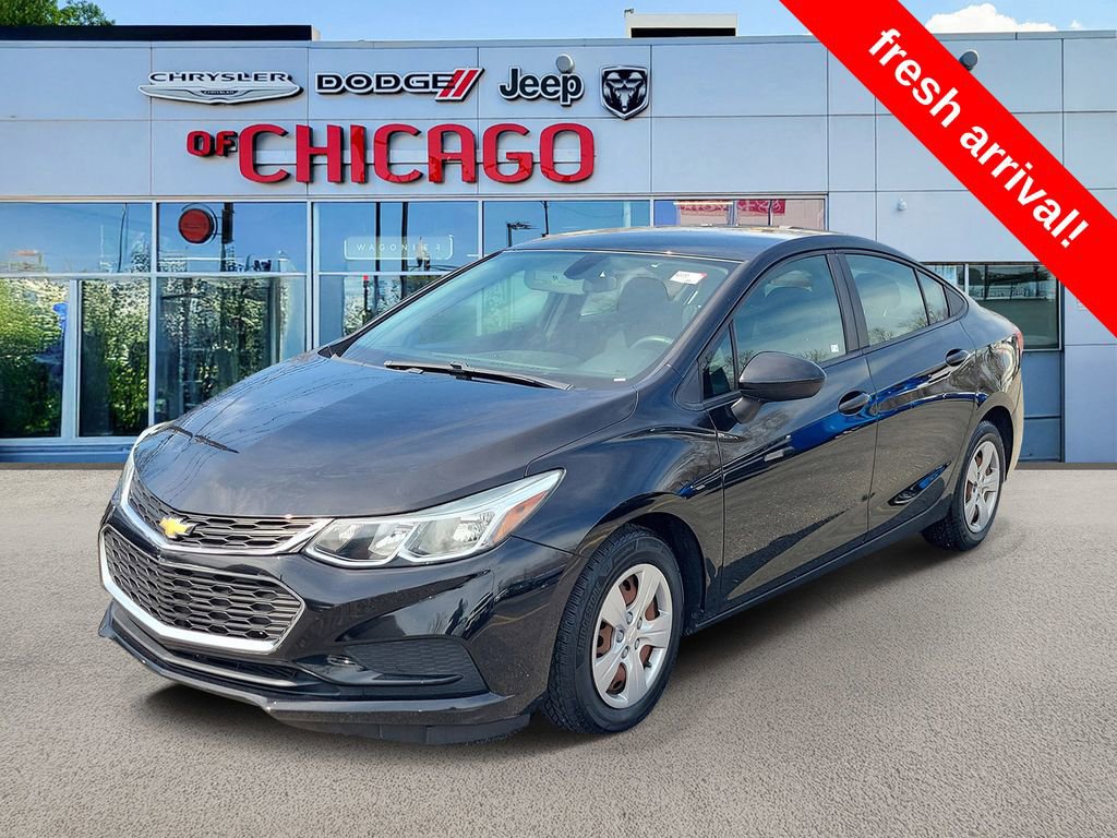 Used 2017 Chevrolet Cruze LS image 2