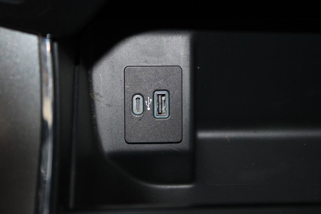 Used 2023 Ford F150 XLT w/ XTR Package image 41