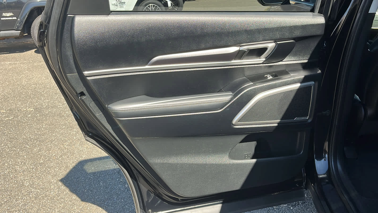 Used 2024 Kia Telluride S w/ S Sunroof Package AWD/4WD image 26