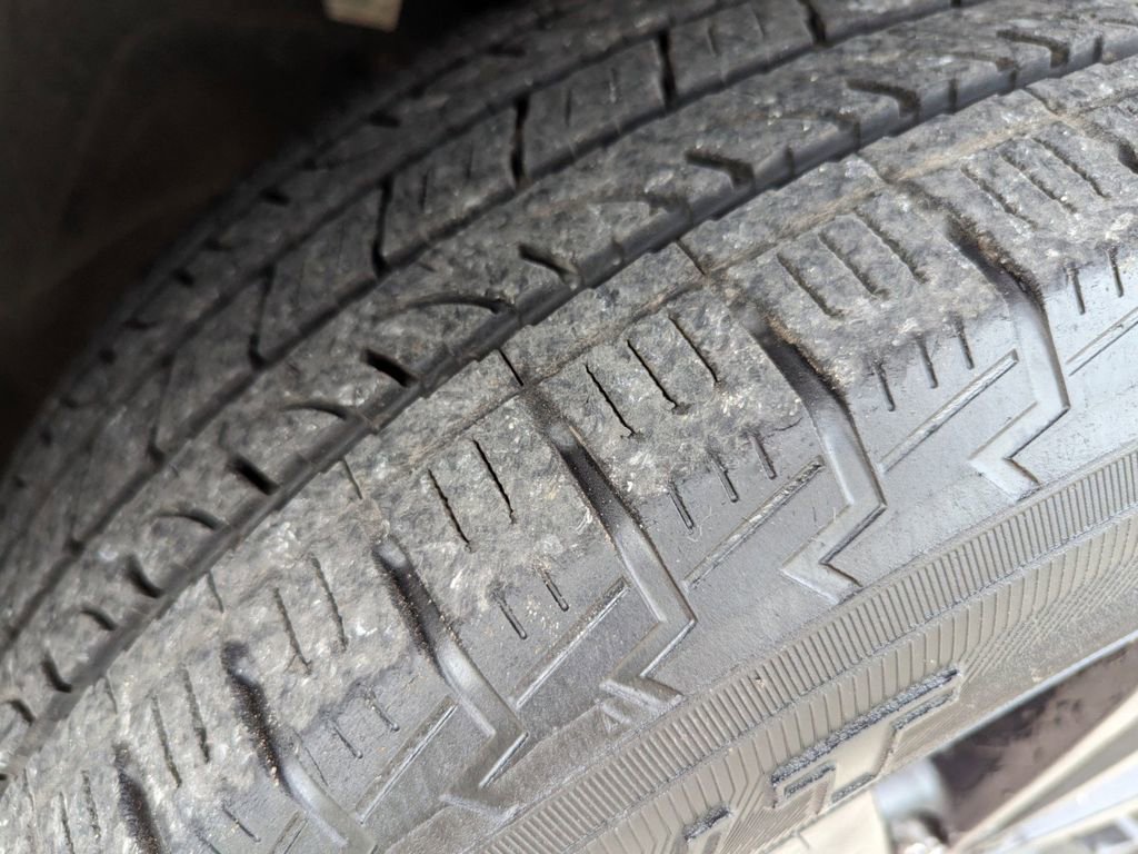 Used 2020 Dodge Durango SXT image 30