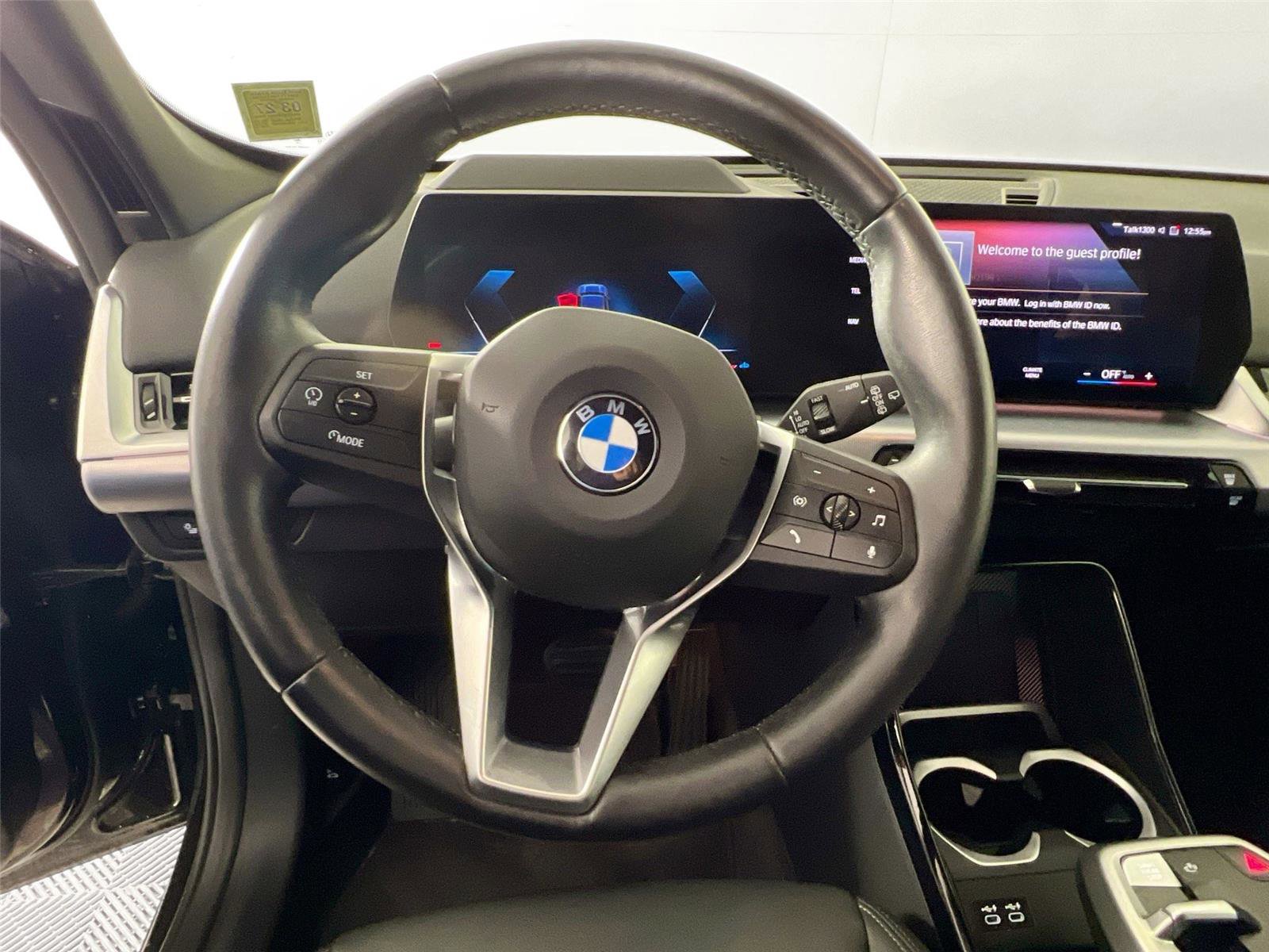 Used 2023 BMW X1 xDrive28i w/ Premium Package image 9