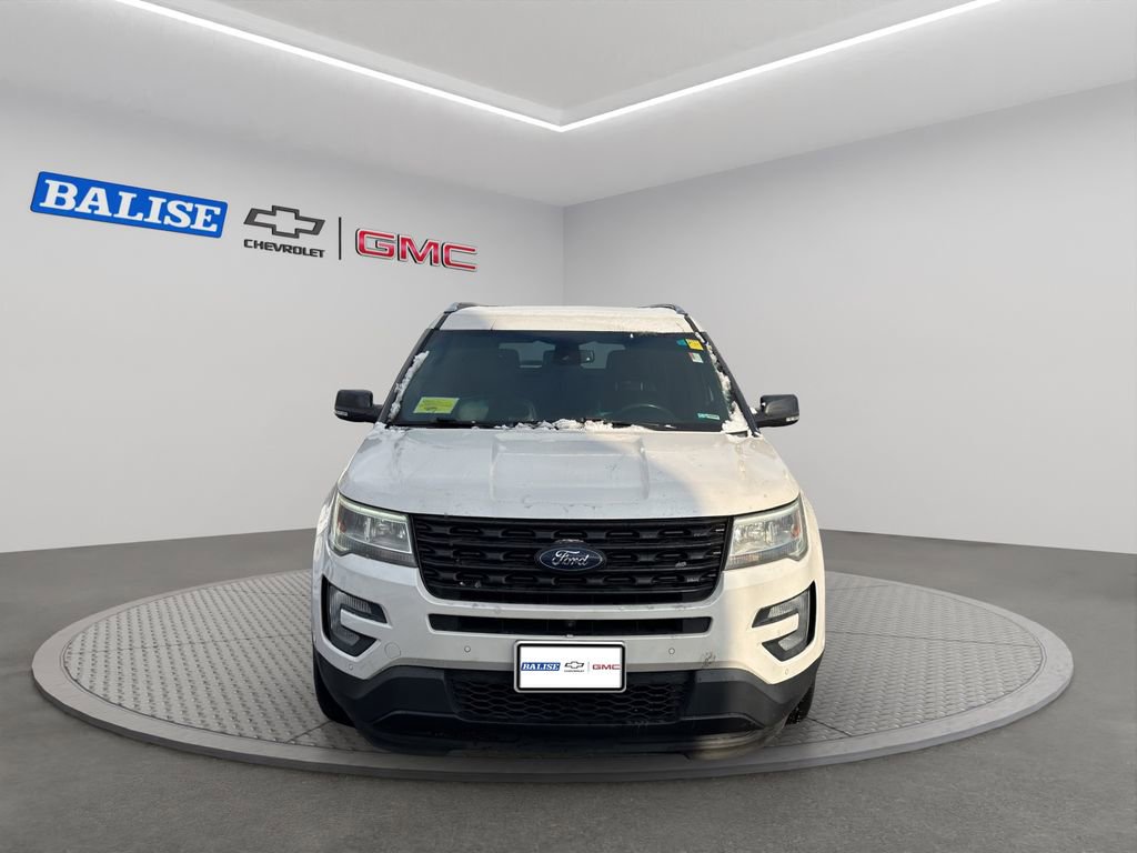 Used 2017 Ford Explorer Limited w/ Equipment Group 303A image 3