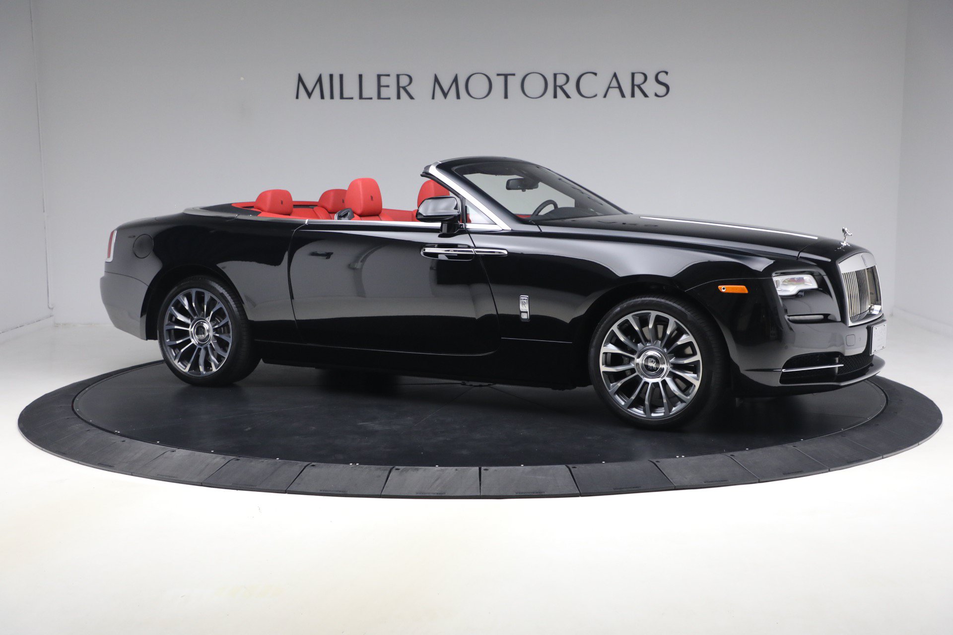 Certified 2020 Rolls-Royce Dawn RWD image 11