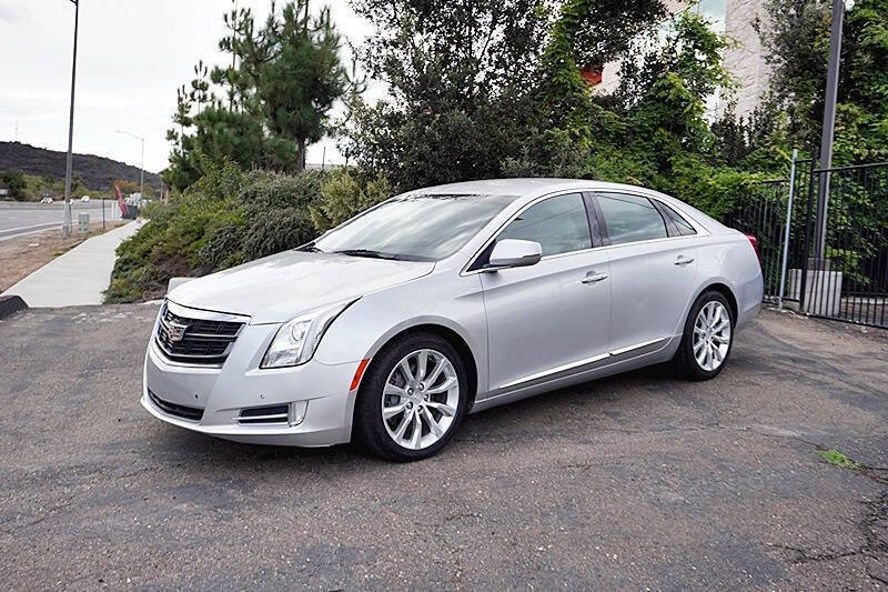 Used 2017 Cadillac XTS Luxury image 6