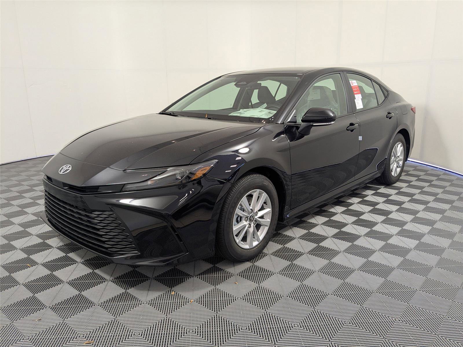 New 2026 Toyota Camry LE image 2