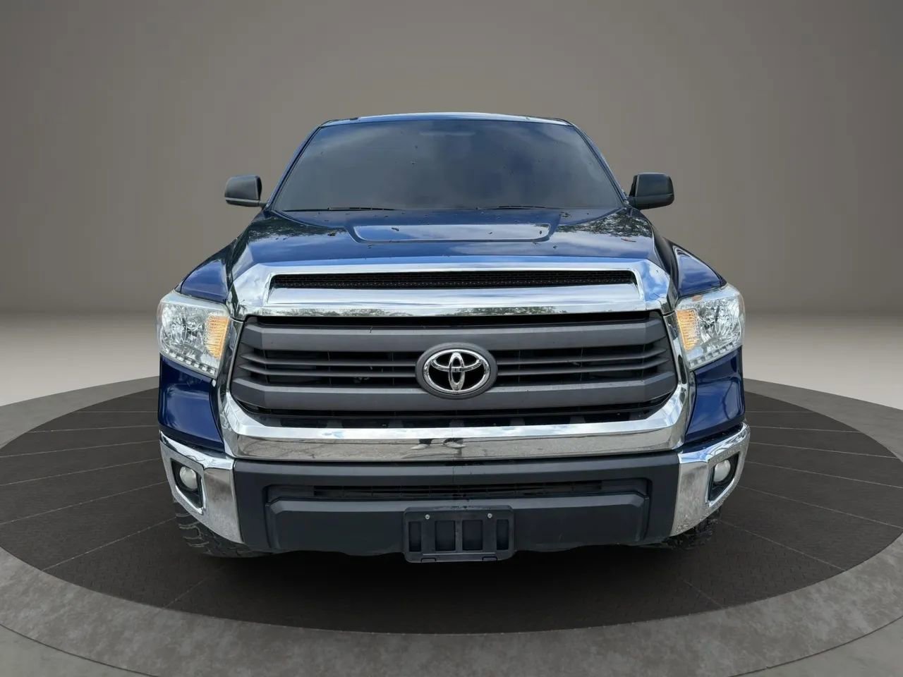Used 2015 Toyota Tundra SR5 w/ TRD Off Road Package AWD/4WD image 8