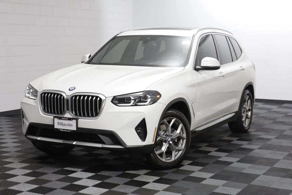 Used 2022 BMW X3 xDrive30i w/ Premium Package 2