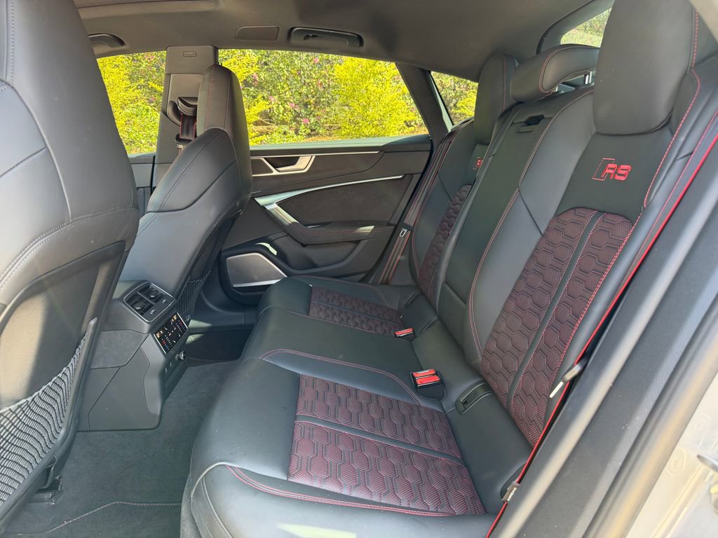 Used 2025 Audi RS 7 Performance image 34