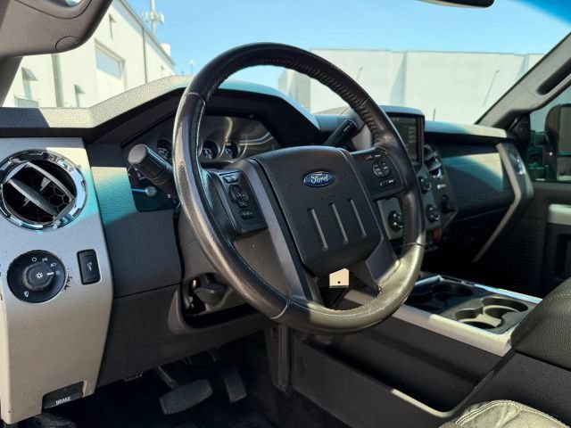 Used 2014 Ford F250 Lariat w/ Lariat Ultimate Package AWD/4WD image 16