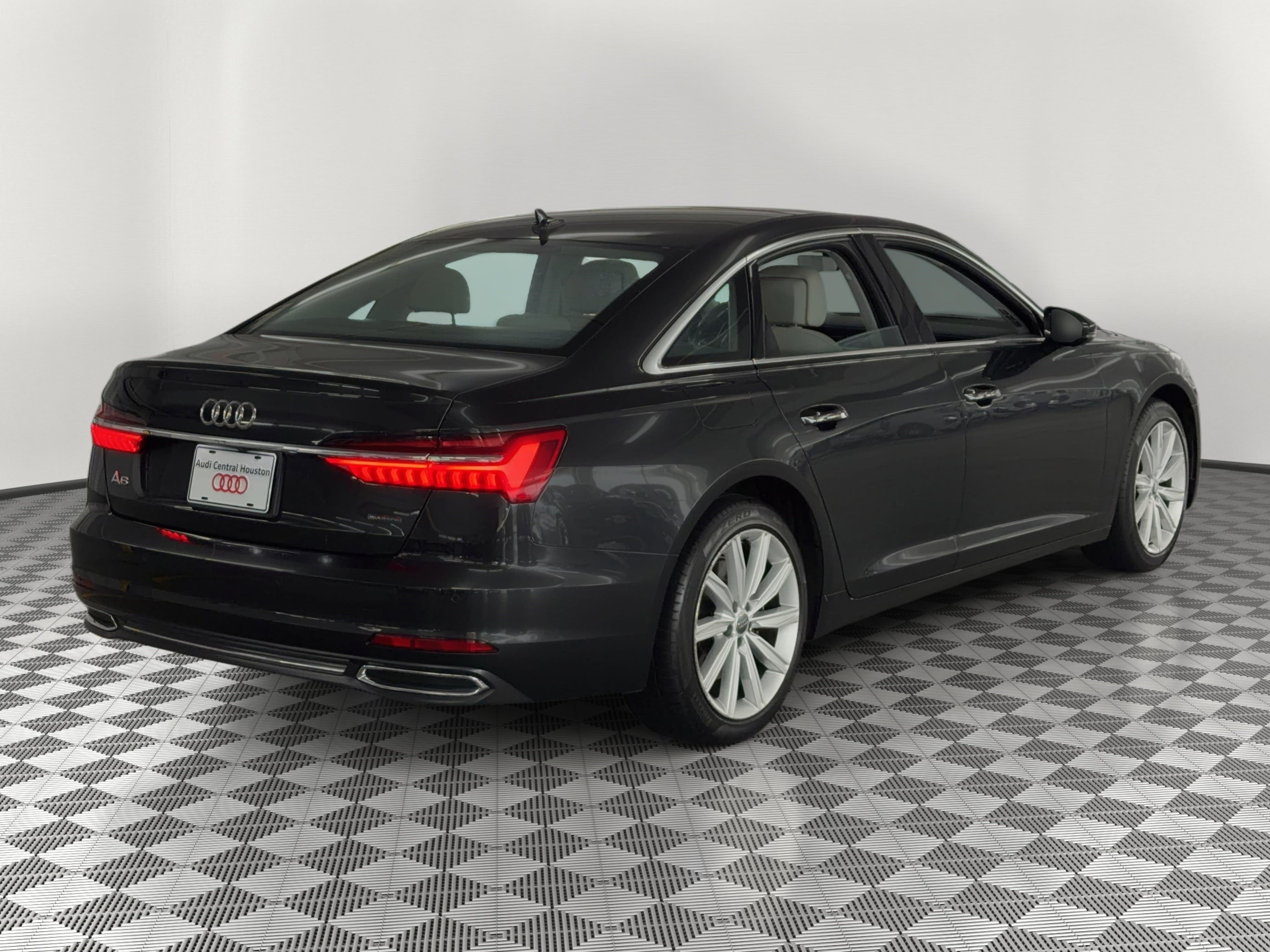 Used 2019 Audi A6 2.0T Premium w/ Convenience Package image 9