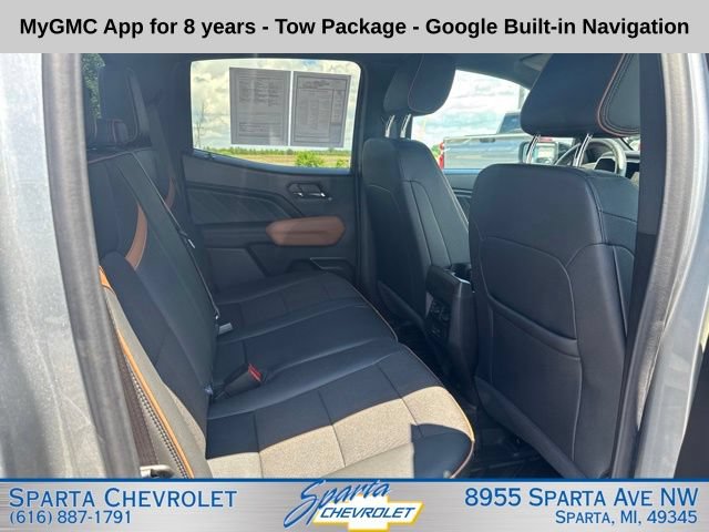 Used 2025 GMC Canyon AT4 AWD/4WD image 33