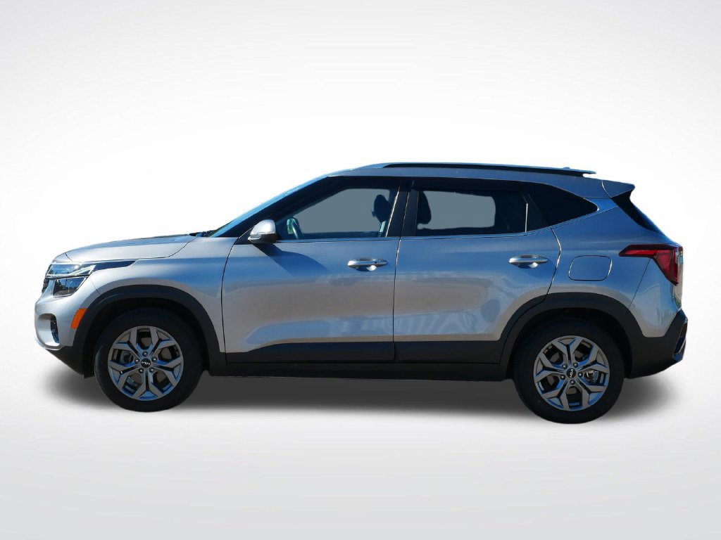 Used 2024 Kia Seltos S AWD/4WD image 6