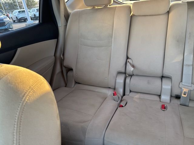 Used 2015 Nissan Rogue SV w/ SV Premium Package image 13