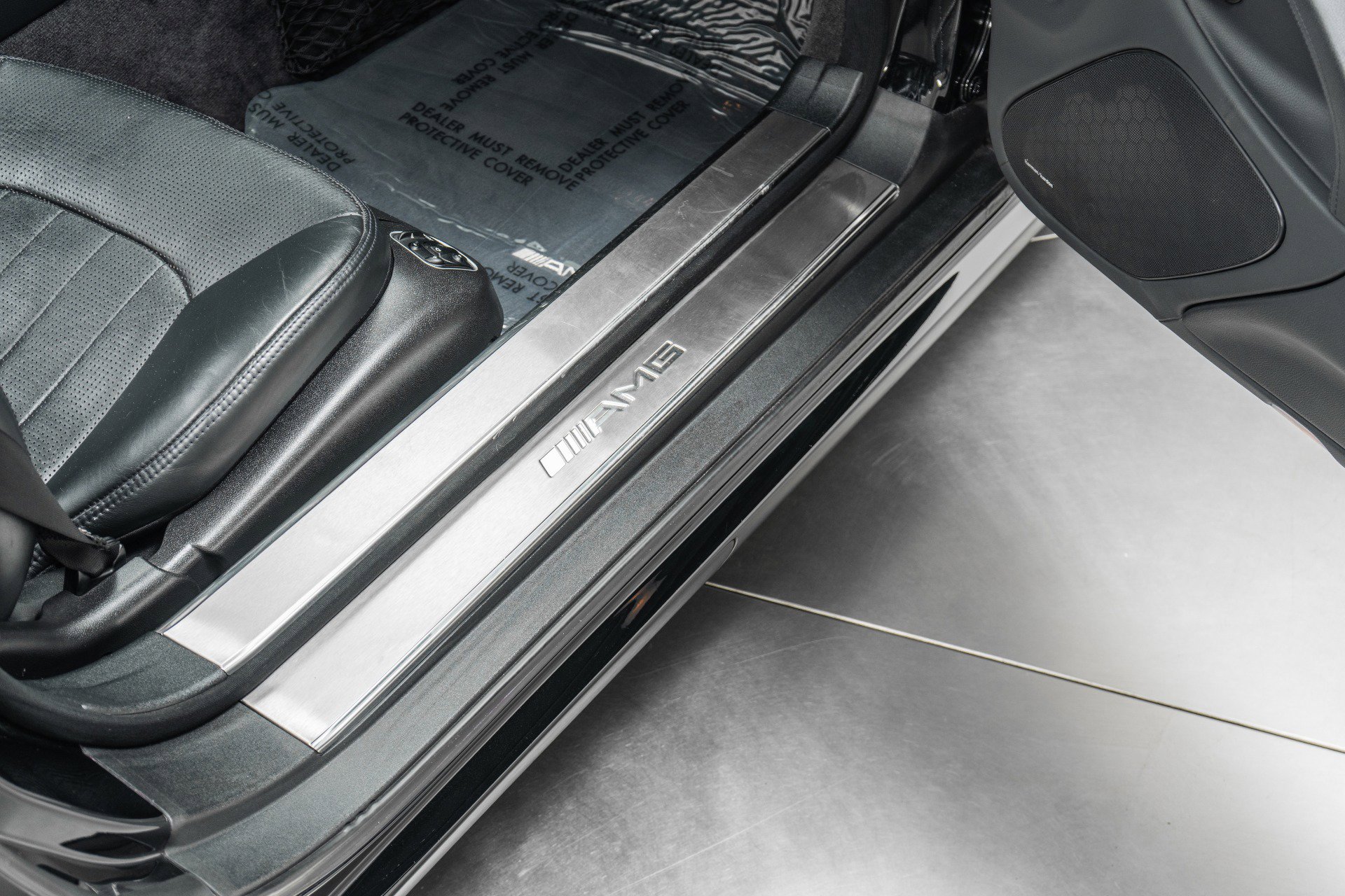 Used 2011 Mercedes-Benz SL 63 AMG image 30