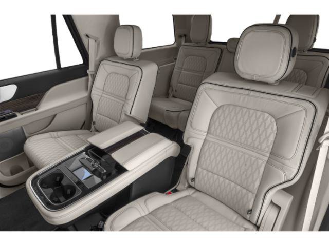 Used 2020 Lincoln Navigator Black Label w/ Cargo Convenience Package AWD/4WD image 13