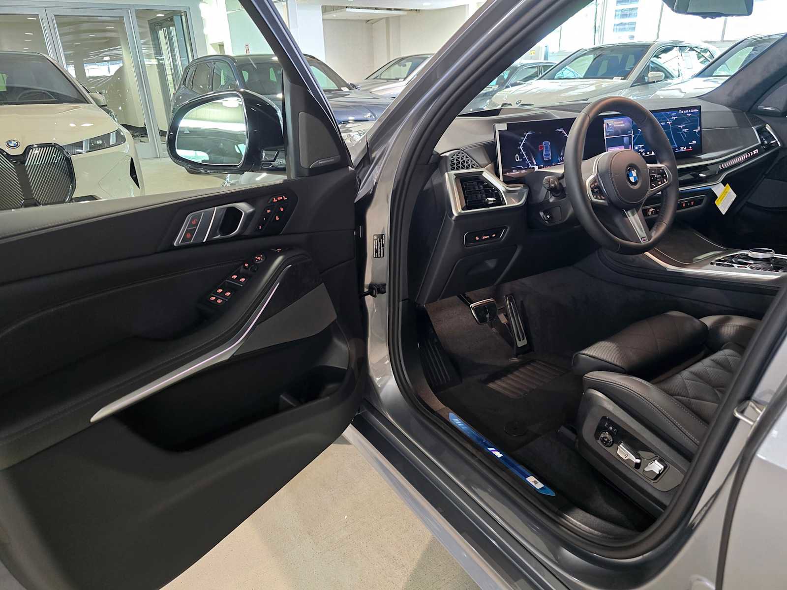 New 2027 BMW X7 xDrive40i w/ Executive Package AWD/4WD image 21