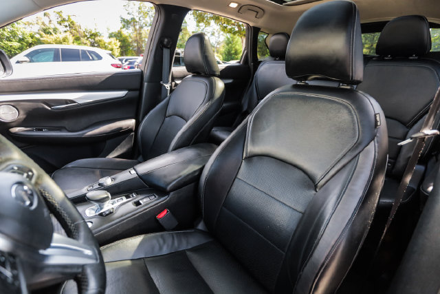 Used 2019 INFINITI QX50 Essential w/ Premium Audio Package AWD/4WD image 54