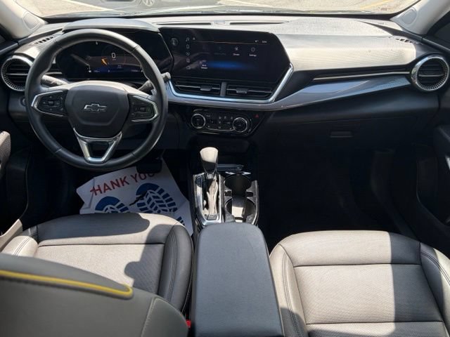 Used 2025 Chevrolet Trax ACTIV w/ Driver Confidence Package FWD image 30