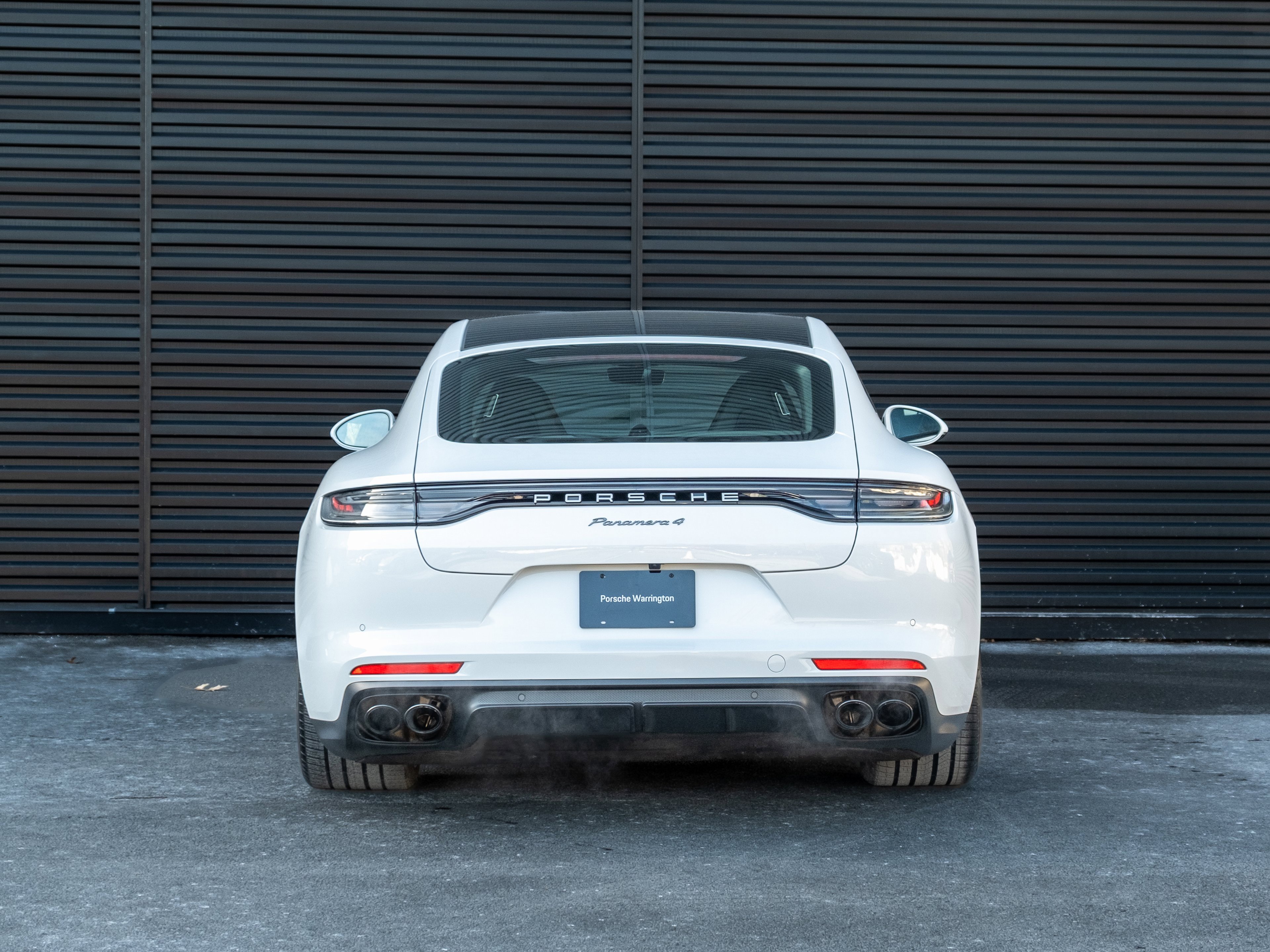 Certified 2023 Porsche Panamera 4 Platinum Edition image 7