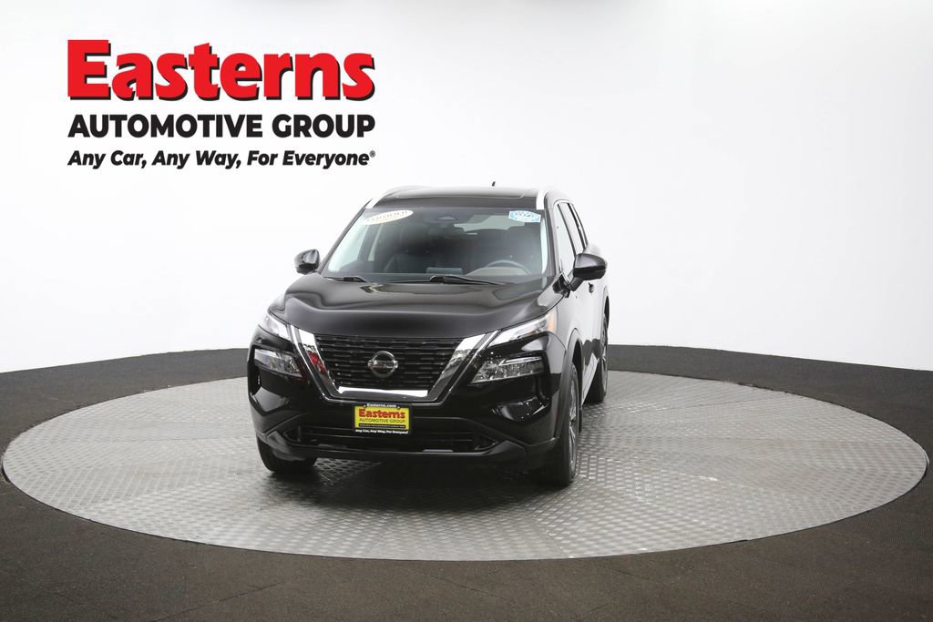 Used 2021 Nissan Rogue SV w/ Premium Package image 57