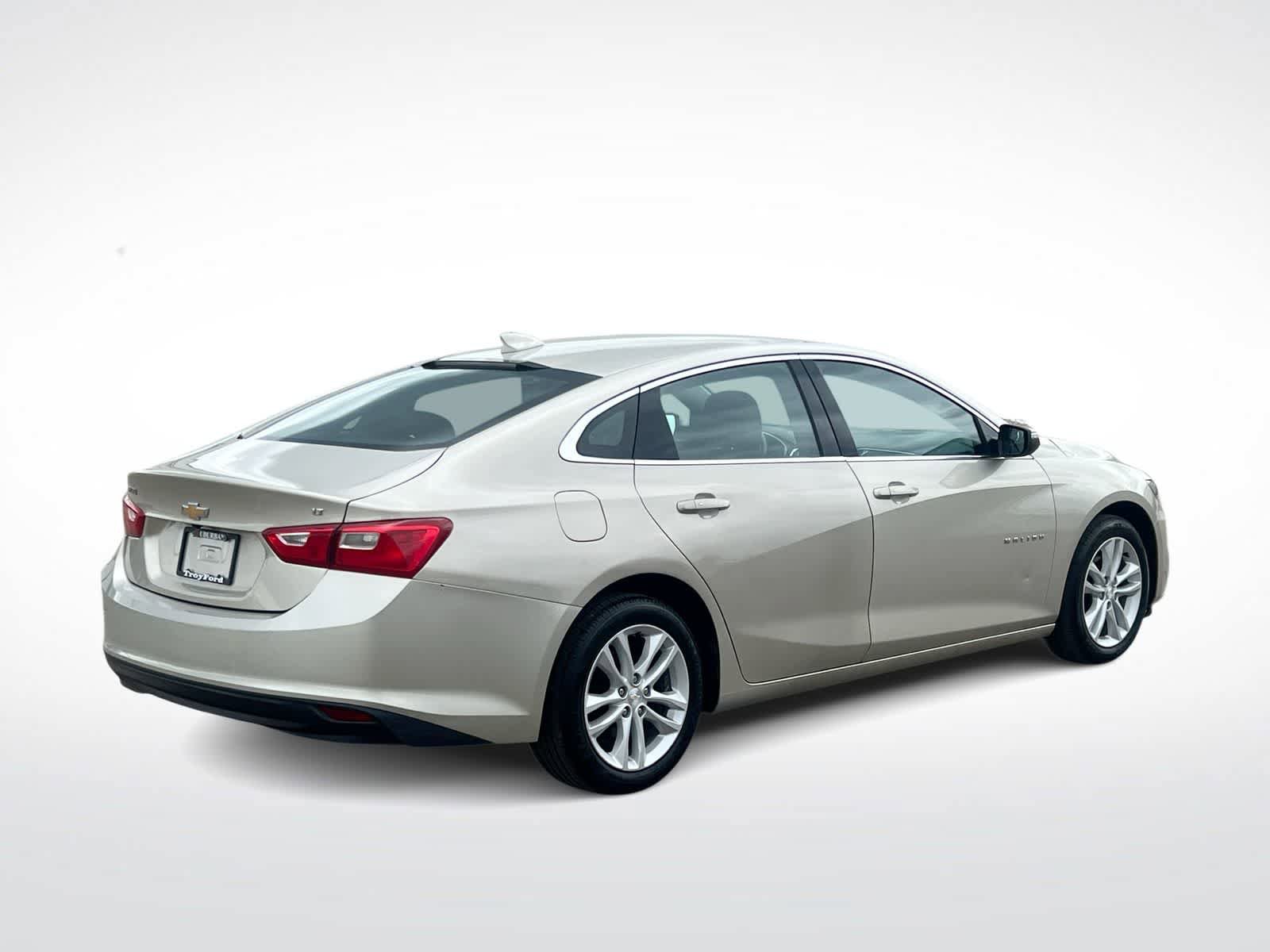 Used 2016 Chevrolet Malibu LT FWD image 8