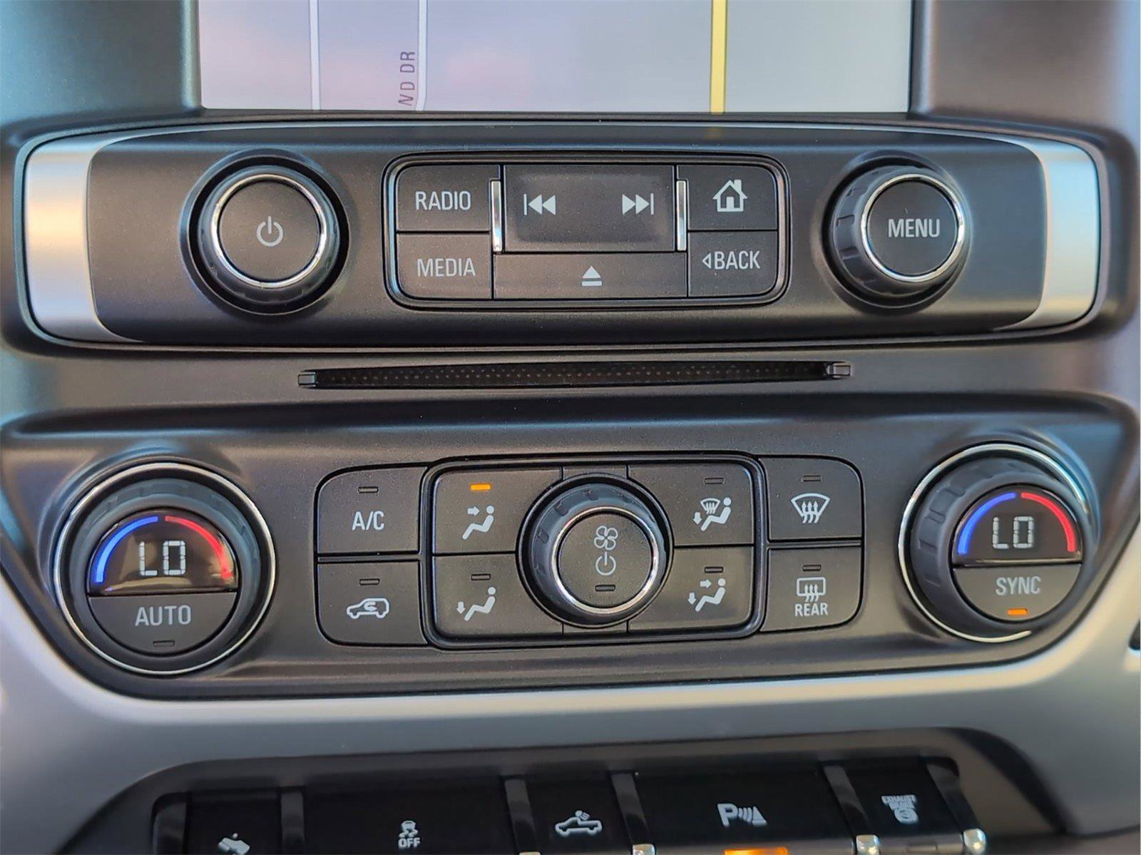 Used 2015 GMC Sierra 2500 SLT AWD/4WD image 20