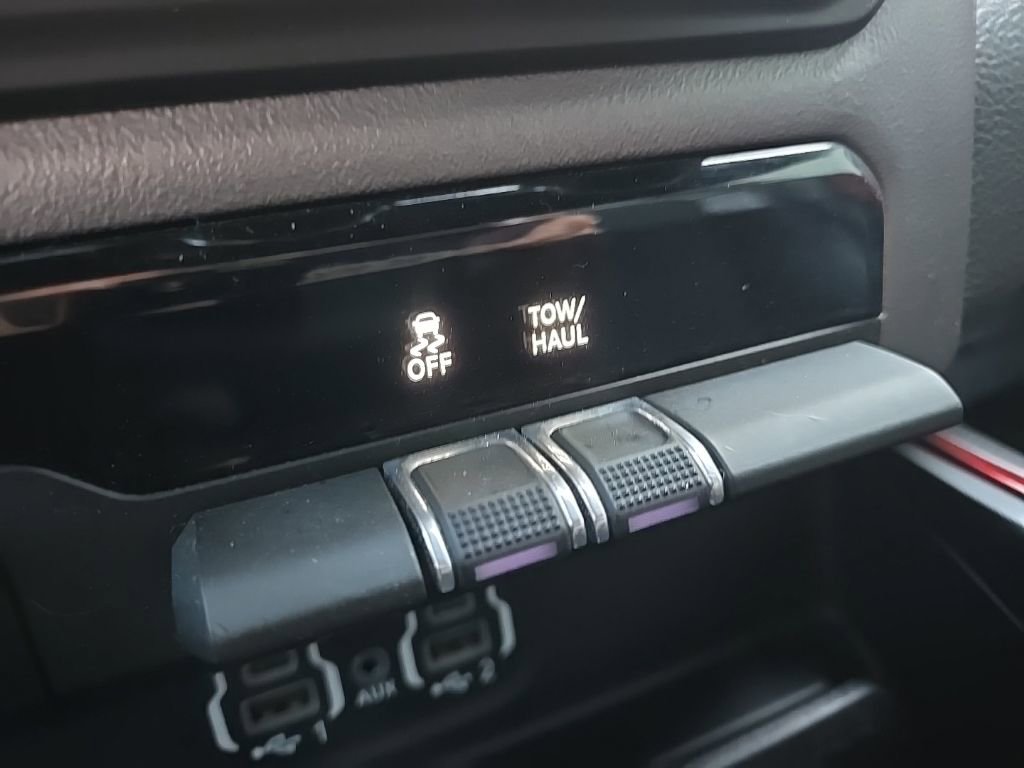 Used 2022 RAM 1500 Rebel image 73