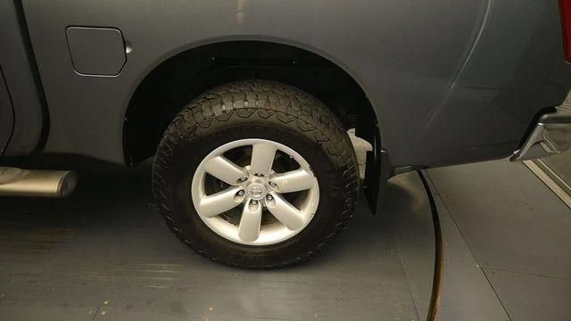 Used 2014 Nissan Titan SV w/ SV Value Truck Package AWD/4WD image 9