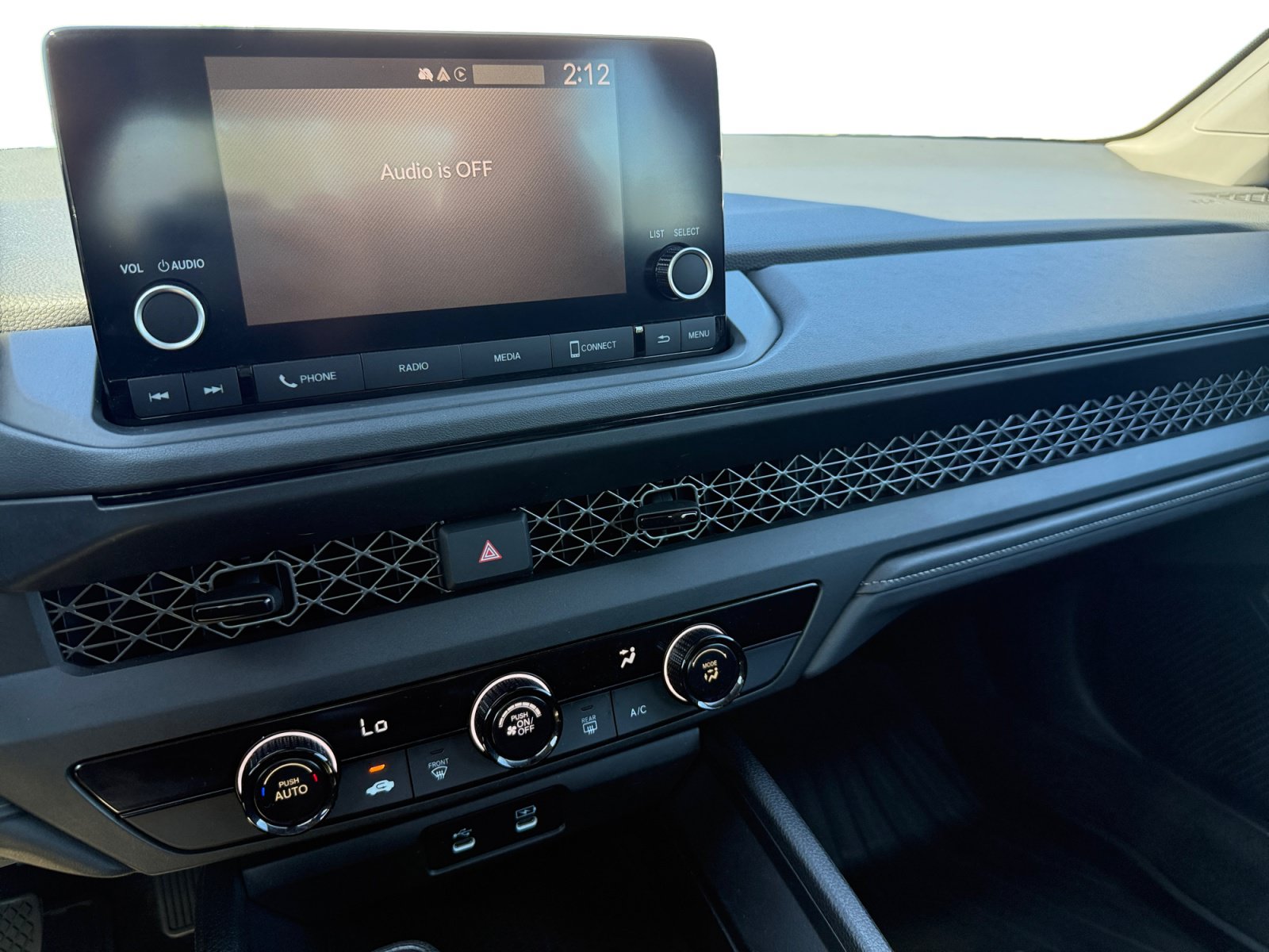 Certified 2023 Honda Accord LX image 12