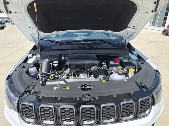 New 2026 Jeep Compass Latitude AWD/4WD image 9
