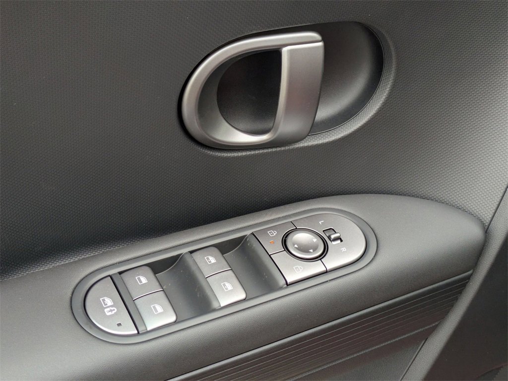 New 2026 Hyundai Ioniq 5 SEL image 16