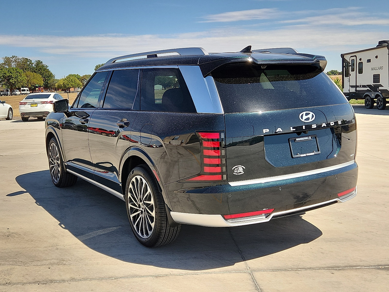 New 2026 Hyundai Palisade Calligraphy AWD/4WD image 3