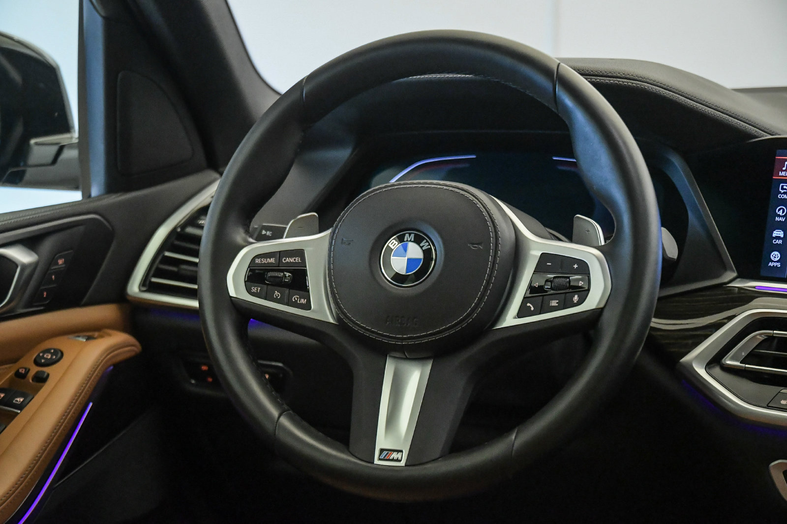 Certified 2023 BMW X5 xDrive40i w/ M Sport Package AWD/4WD image 12