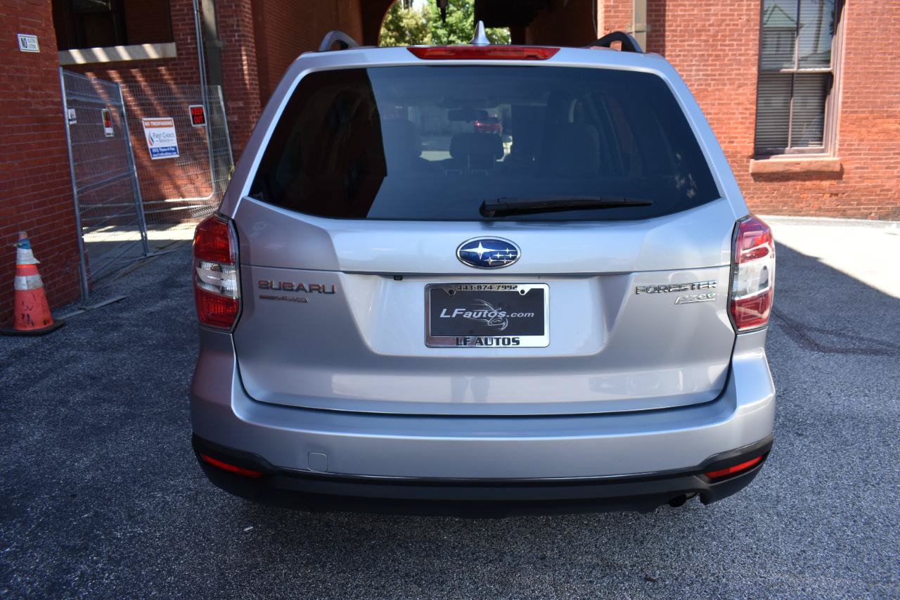 Used 2016 Subaru Forester 2.5i Premium w/ All-Weather Package AWD/4WD image 4