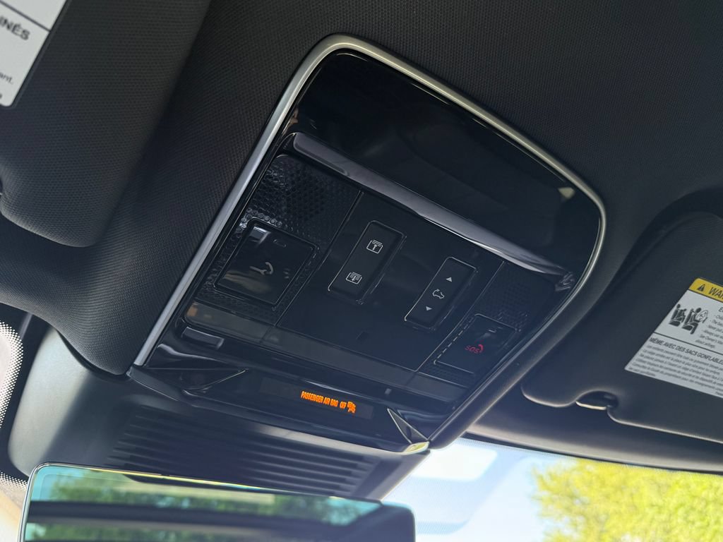 Used 2023 Land Rover Range Rover SE AWD/4WD image 27