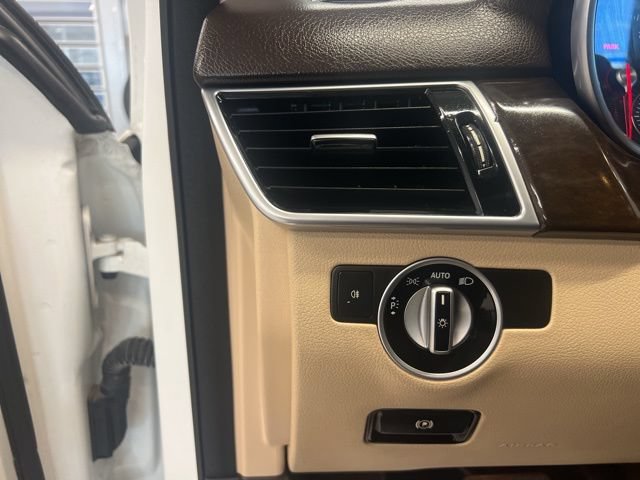 Used 2016 Mercedes-Benz GLE 350 4MATIC w/ Premium Package image 14