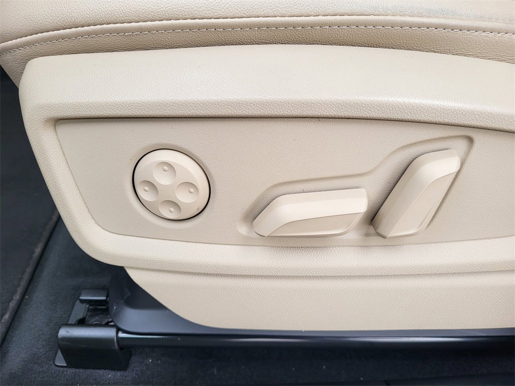 Certified 2023 Audi Q5 2.0T Premium w/ Convenience Package image 11