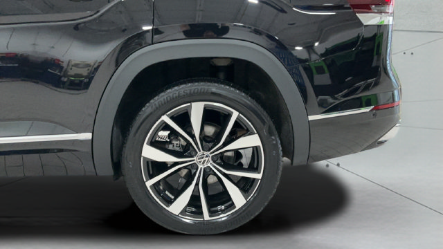 Certified 2026 Volkswagen Atlas SEL Premium R-Line AWD/4WD image 25