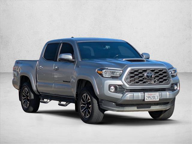 Used 2022 Toyota Tacoma TRD Sport image 3