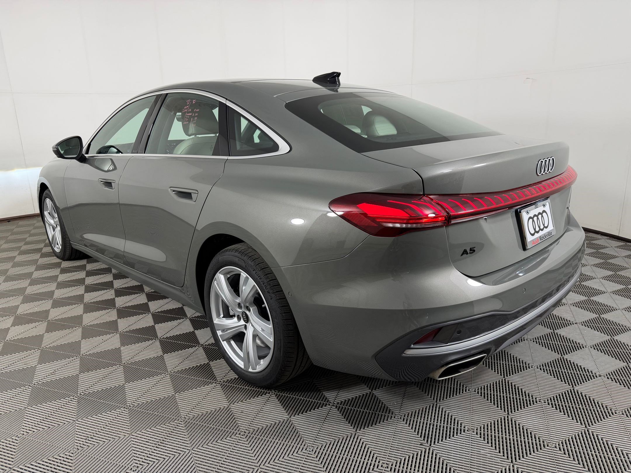 Used 2025 Audi A5 2.0T Premium w/ Convenience Package AWD/4WD image 3