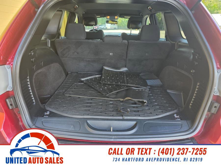 Used 2014 Jeep Grand Cherokee Laredo w/ All Weather Capability Group image 11