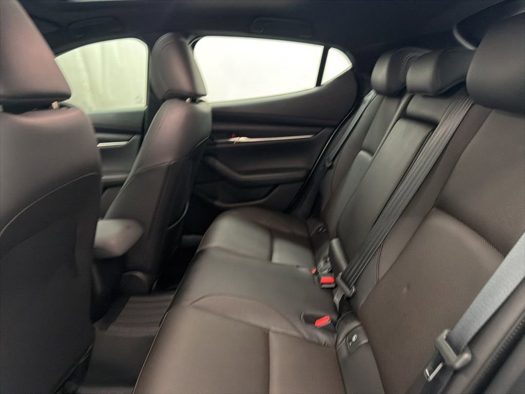 Used 2024 MAZDA MAZDA3 Hatchback w/Premium Plus Pkg image 22