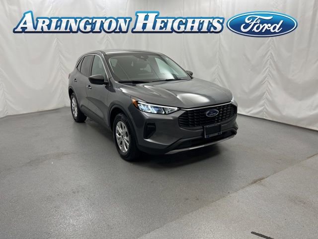 Used 2023 Ford Escape Active w/ Tech Pack #1 AWD/4WD image 1