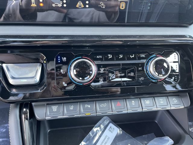 New 2026 GMC Sierra 2500 AT4X AWD/4WD image 16