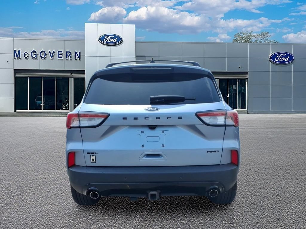 Used 2022 Ford Escape SEL w/ SEL Stealth AWD Package image 8